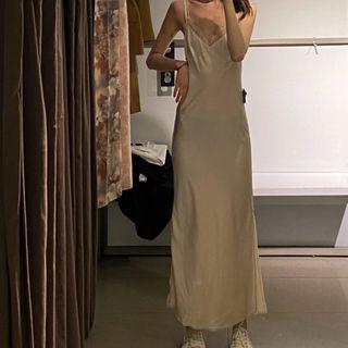 Fray Trim Slit-side Sleeveless Maxi Dress