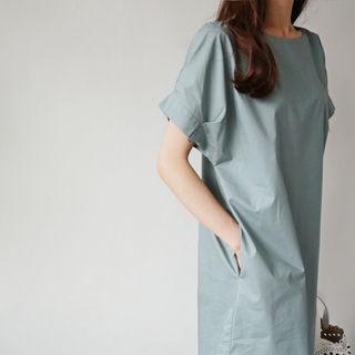 Pintuck Detail-sleeve Midi Dress