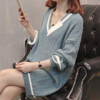 Long-sleeve V-neck Mini Sweater Dress