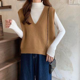 Long-sleeve Mock-neck Knit Top / Sweater Vest