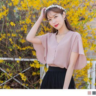 Flutter Sleeve Round Neck Blouse