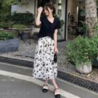 Asymmetrical Short-sleeve Shirred T-shirt / Floral Print Midi A-line Skirt