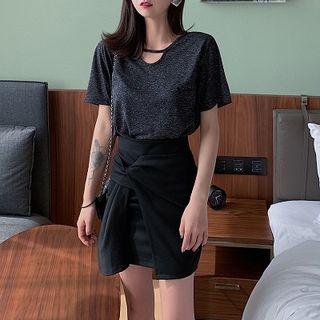 Short-sleeve Cutout T-shirt / Asymmetric Mini Fitted Skirt