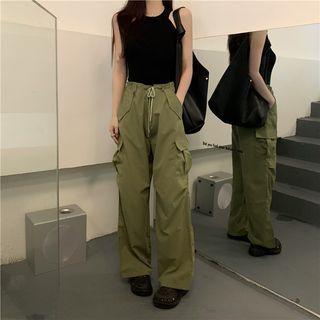 Sleeveless Plain Tank Top / Plain Cargo Pants