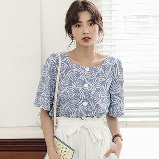 Elbow-sleeve Patterned Buttoned Top