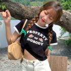 Short-sleeve Lettering T-shirt / Plain A-line Skirt