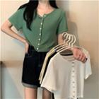 Short-sleeve Single-breasted Plain Knit T-shirt