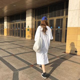 Lettering-back Long T-shirt Dress