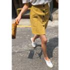 Button-down A-line Linen Skirt