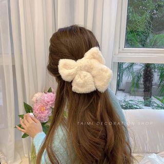 Bow Chenille Hair Clip