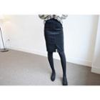 Zip-back Textured Skirt