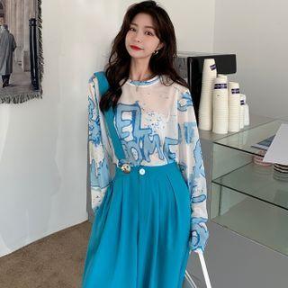 Long-sleeve Lettering T-shirt / Single-strap Cropped Jumper Pants