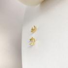 Moon Ear Stud E161 - 1 Pair - Gold - One Size