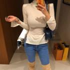 Funnel-neck Witch-sleeve Skinny Top