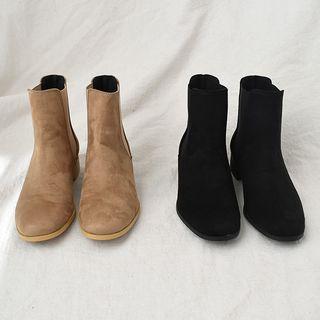 Low-heel Faux-suede Chelsea Boots