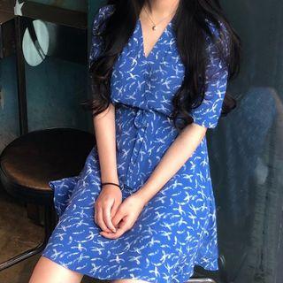 Short-sleeve Patterned A-line Dress Print - Blue - One Size
