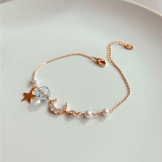 Faux Pearl Moon & Star Bracelet Gold - One Size