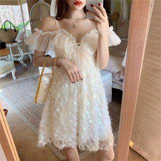 Ruffled Cold-shoulder A-line Mesh Dress
