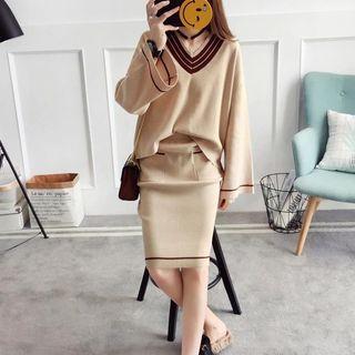 Set: Contrast Trim V-neck Sweater + Knit Skirt