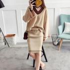 Set: Contrast Trim V-neck Sweater + Knit Skirt