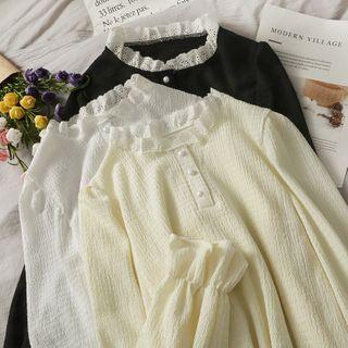 Embossed Lace-trim Loose Top