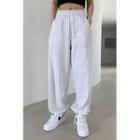 Drawstring Pleated-side Jogger Pants