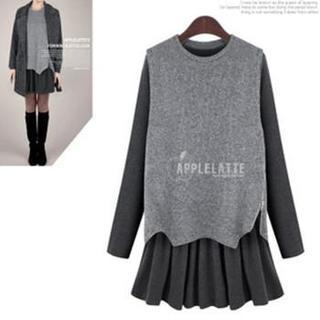Set: Side-zip Knit Vest + Long-sleeved Dress