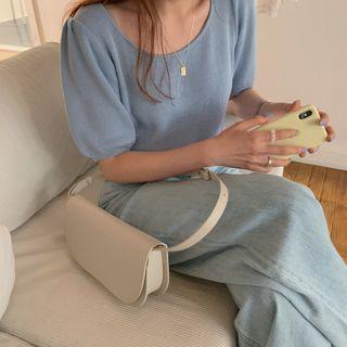 Puff-sleeve Light Knit Top