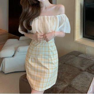 Off-shoulder Ruffle Plaid Mini Sheath Dress