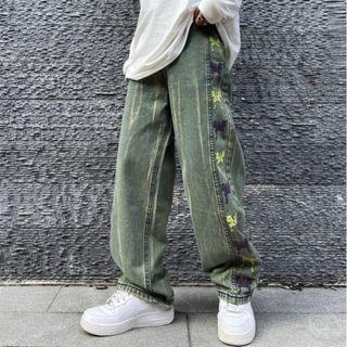 Embroidered Washed Baggy Jeans