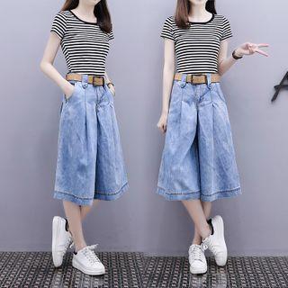 Set: Striped Short-sleeve T-shirt + Capri Wide Leg Jeans