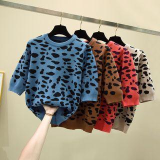 Elbow-sleeve Leopard Print Knit Top
