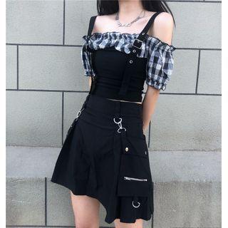 Short-sleeve Paneled Blouse / Buckled Mini A-line Skirt