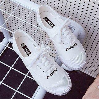 Canvas Lace Up Classic Sneakers