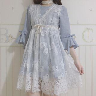 Set: Striped Elbow-sleeve Dress + V-neck Lace Pinafore Dress
