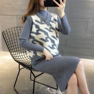 Set: Long-sleeve Mock-neck Midi Knit Dress + Vest