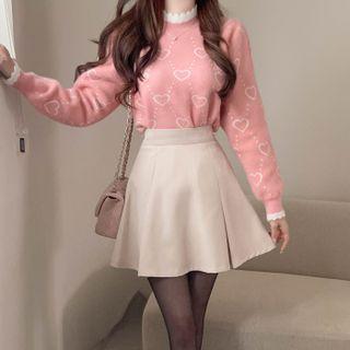 Scalloped Heart Pattern Sweater