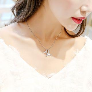 Dolphin Tails Necklace