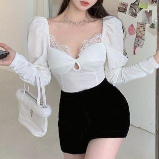 Lace Trim Blouse / High Waist Hot Pants