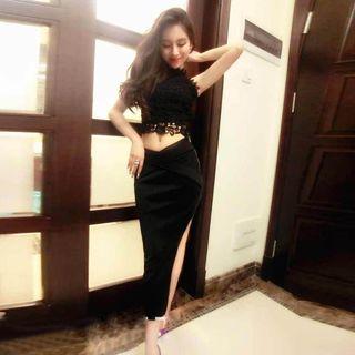 Set: Sleeveless Lace Cropped Top + Skirt