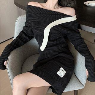 Long-sleeve Off-shoulder Striped Slim Fit Knit Dress