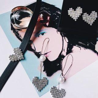 Rhinestone Sweetheart Earrings