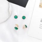 Cat Eye Stone Ear Stud