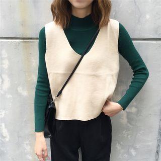 Letter V-neck Knit Vest
