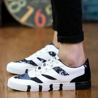 Painted Panel Lace-up Sneakers
