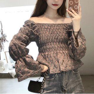 Flare-sleeve Floral Top