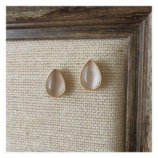 Drop Cat Eye Stone Ear Cuff / Studded Earrings