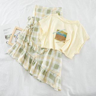 Set: Printed T-shirt + Plaid Ruffle-trim Skirt