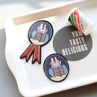 Rabbit Embroidered Applique Patch / Brooch