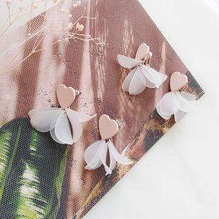 Heart & Petal Fringed Earring